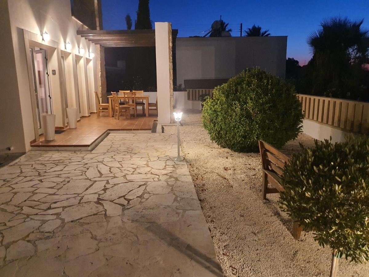 Villa Serapho Paphos Exterior photo