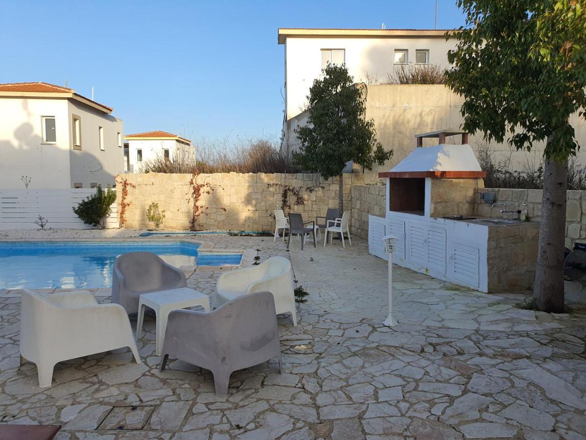 Villa Serapho Paphos Exterior photo